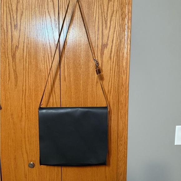 Handmade (Amish) Leather Messenger Bag